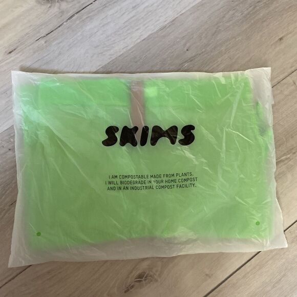 SKIMS COTTON RIB LEGGING NEON GREEN S NWT IN PKG UNOPENED - Picture 6 of 8
